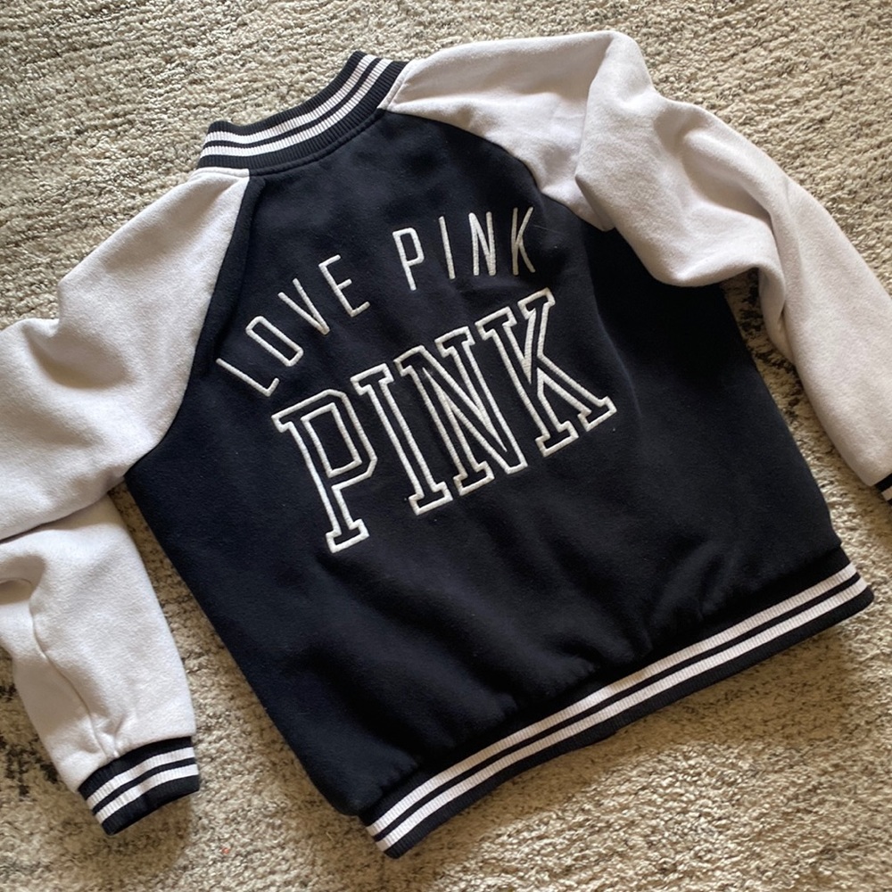 Pink Vs Jacket - image 1